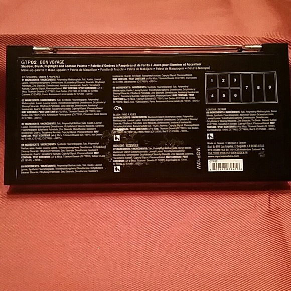 Makeup - Picture 2 of 2